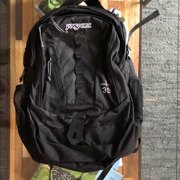 jansport odyssey 39